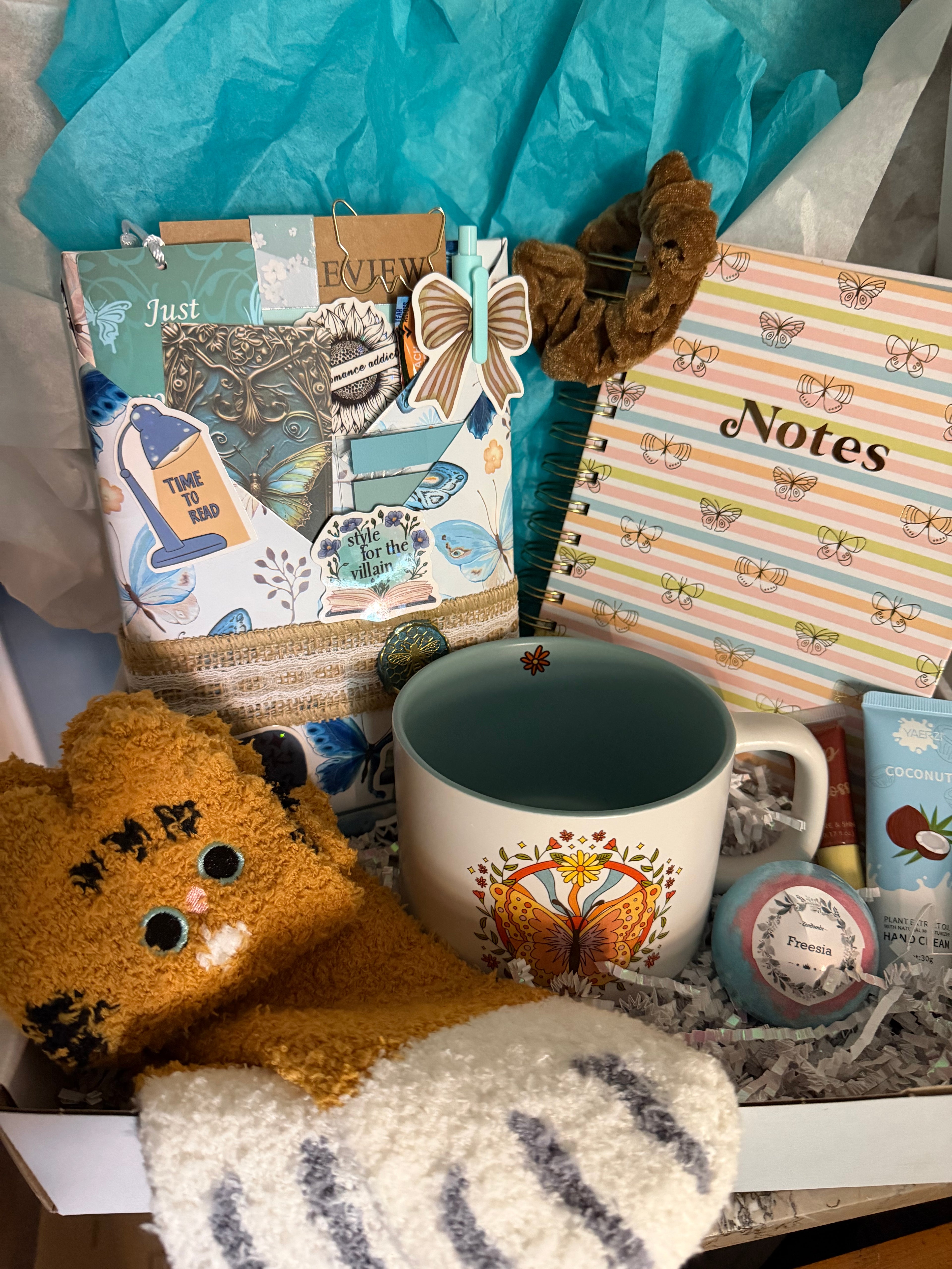 BDWAB Bundle-Bee Box